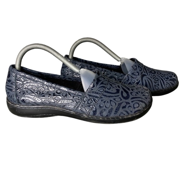 Blue Clog Loafers Embossed - Picture 2 of 7